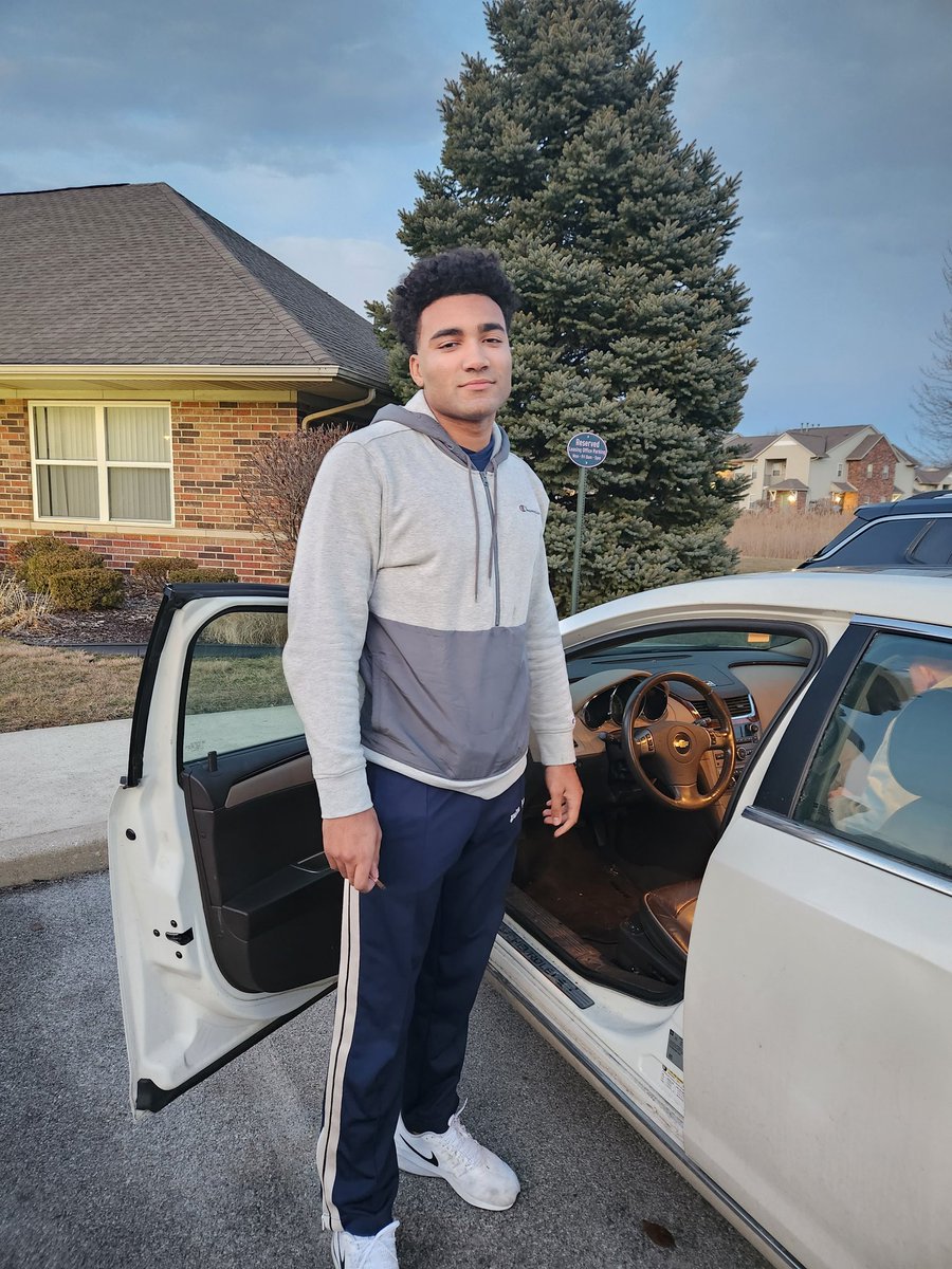 EmiamenEnoch's tweet photo. Happy Blessed birthday Son!!!! We are extremely proud of you and Love you!!!! https://t.co/2rL8QdIdBn