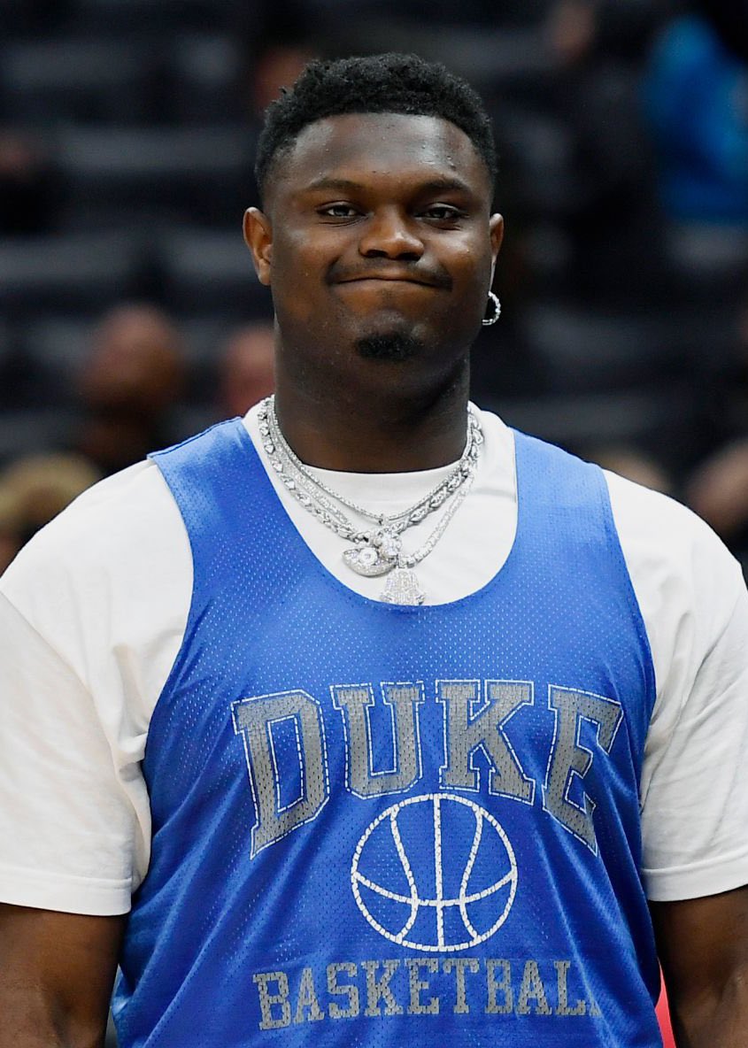TheDunkCentral's tweet photo. Shams on the Pelicans potentially trading Zion Williamson:

“I’m told [The Pelicans] are going after Scoot Henderson... Do the Pelicans look hard internally of moving Zion Williamson?”

(Via @FanDuelTV ) https://t.co/SS7jbEKfAa