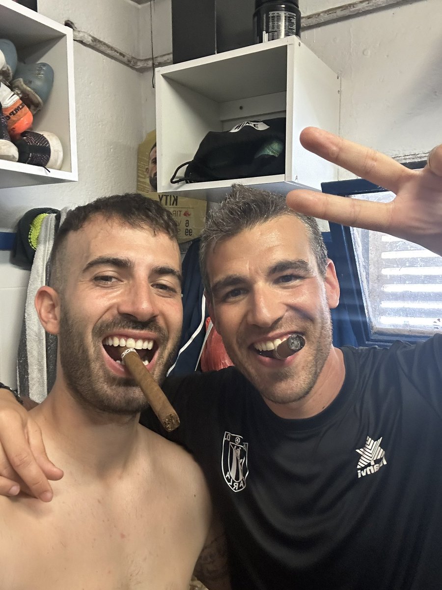 ✌🏼😜 <a href="/jlberdote/">Jesus Lopez</a>