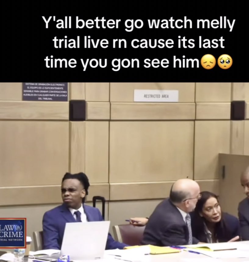 Dantistez's tweet photo. Melly has been locked up for years without a trial. This is what they do to Black people. Now he faces the death penalty. Fuck the prosecution, free Melly. https://t.co/4RRTN1ugcA