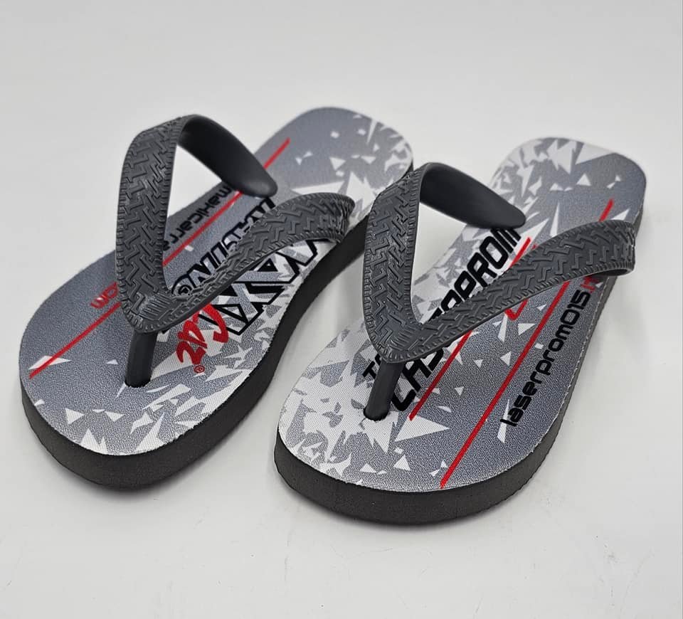 MAXICARRACING's tweet image. Pensando all' estate non trascurando i più piccoli..#laserprom015!
Completamente personalizzate a 29,90€ + iva
Per info e ordini:
Melania +39 320 1728888
#rally #customclothes #laserpom015 #noisiamopassione