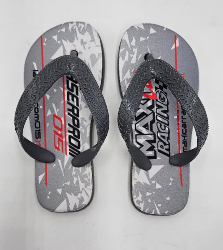 MAXICARRACING's tweet image. Pensando all' estate non trascurando i più piccoli..#laserprom015!
Completamente personalizzate a 29,90€ + iva
Per info e ordini:
Melania +39 320 1728888
#rally #customclothes #laserpom015 #noisiamopassione