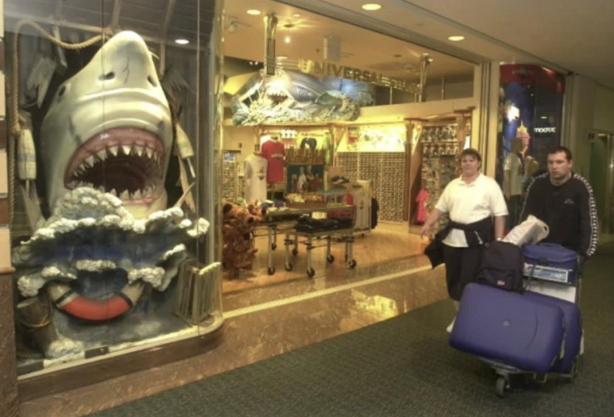 Somebody messaged me this cool shot. From yesteryear at the Orlando airport. JAWS is looking pretty good here.