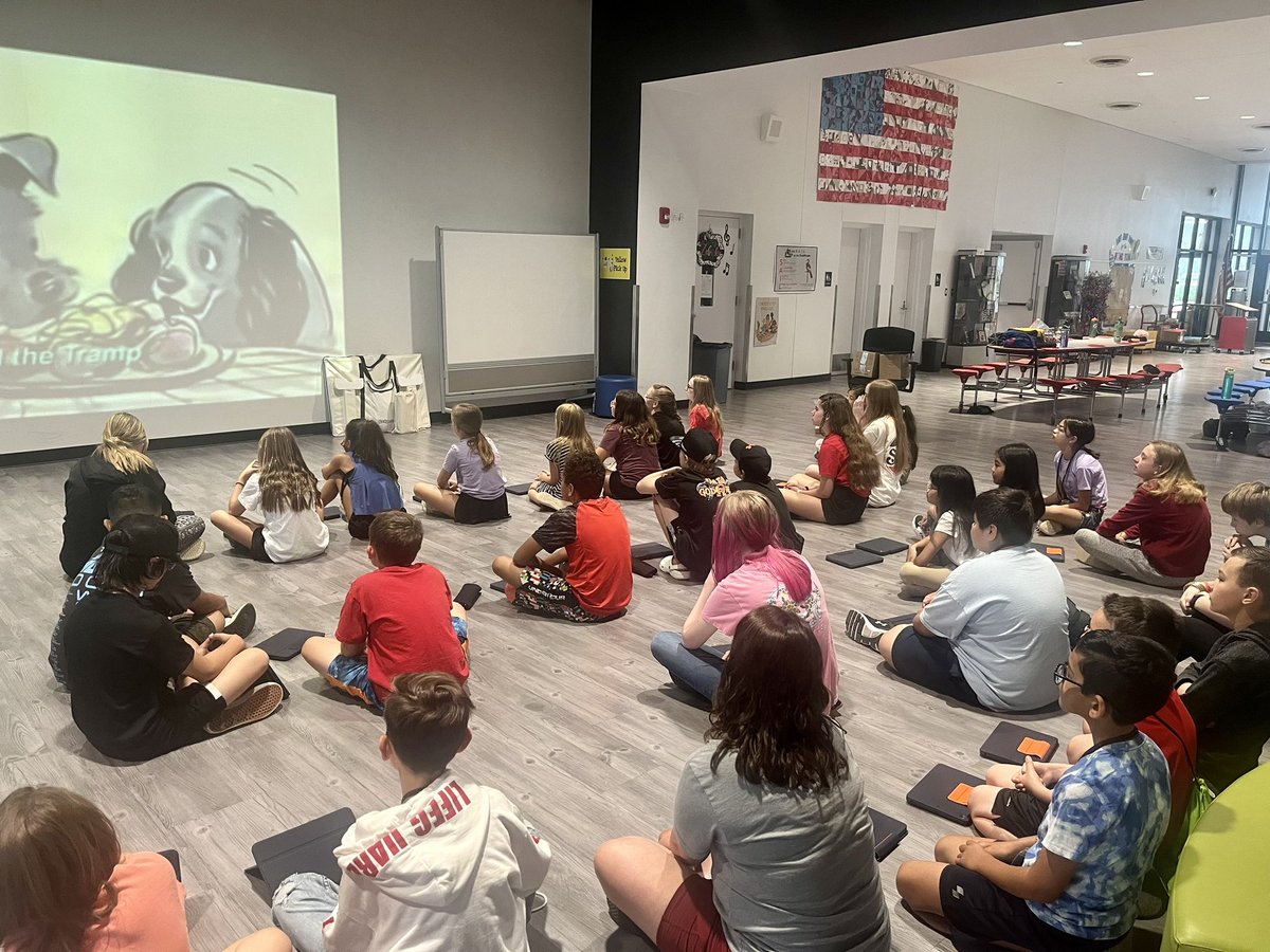 _Mrs_Avila's tweet photo. @lubbockcooper DigiC@mp Day 1: Students used #Keynote to storyboard their ideas for their stop motion animation movies 🎥🎬 #edtech #stopmotion @taylor_holbert @madisonadcock95 https://t.co/XZRR7YHODH