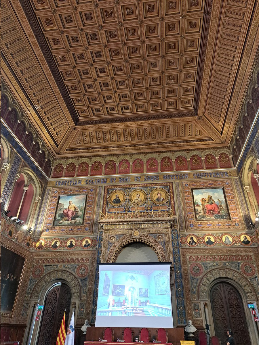 Hace una semana me otorgaron el Premio Extraordinario de Grado (Promoción 2021) en <a href="/UniBarcelona/">Universitat de Barcelona</a>. Feliz por el honor que implica y por pisar de nuevo el Paranimf de mi "universidad natal", pero, sobre todo, llena de fuerza para seguir en la carrera académica.