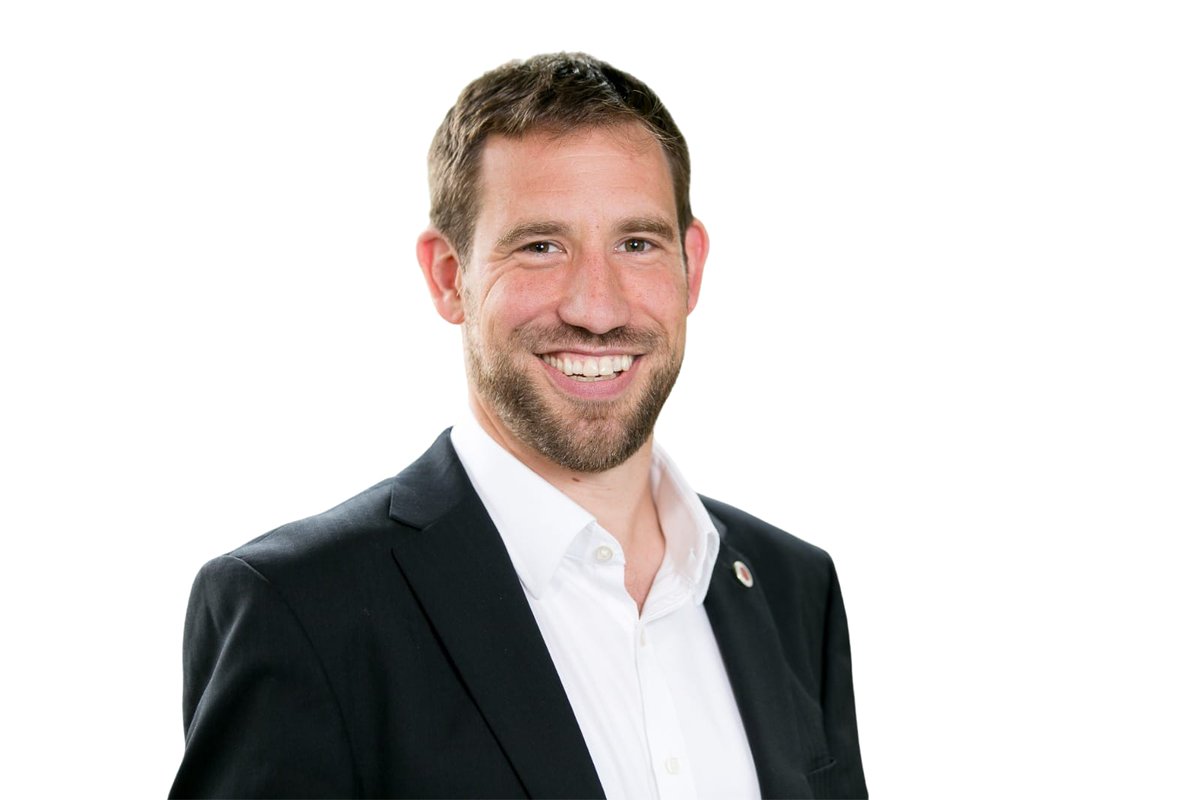 HexagonLegal's tweet image. HLN Wine Club &amp;amp; Networking Workshop with Charlie Lawson | 25.07.2023 | Humble Grape Liverpool Street: buff.ly/43tOkdf #HLNWineClub #NetworkingWorkshop