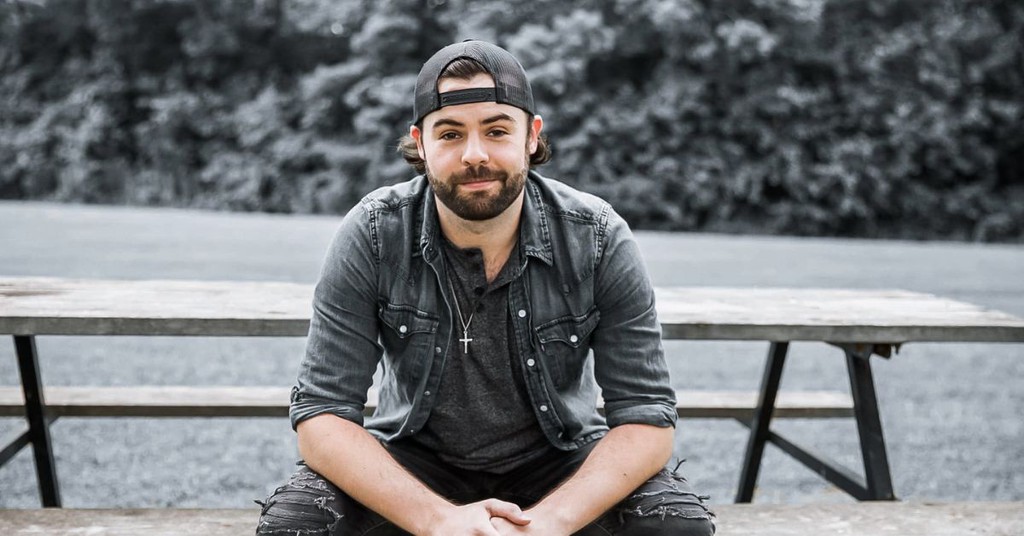 MusicFrontPorch's tweet image. . @DeanJamesMusic Releases Clever New Single “Take My Time On You”
▸ lttr.ai/ACz35

#CountryMusic #CanadianCountryMusic #CanadianMusic #FrontPorchMusic