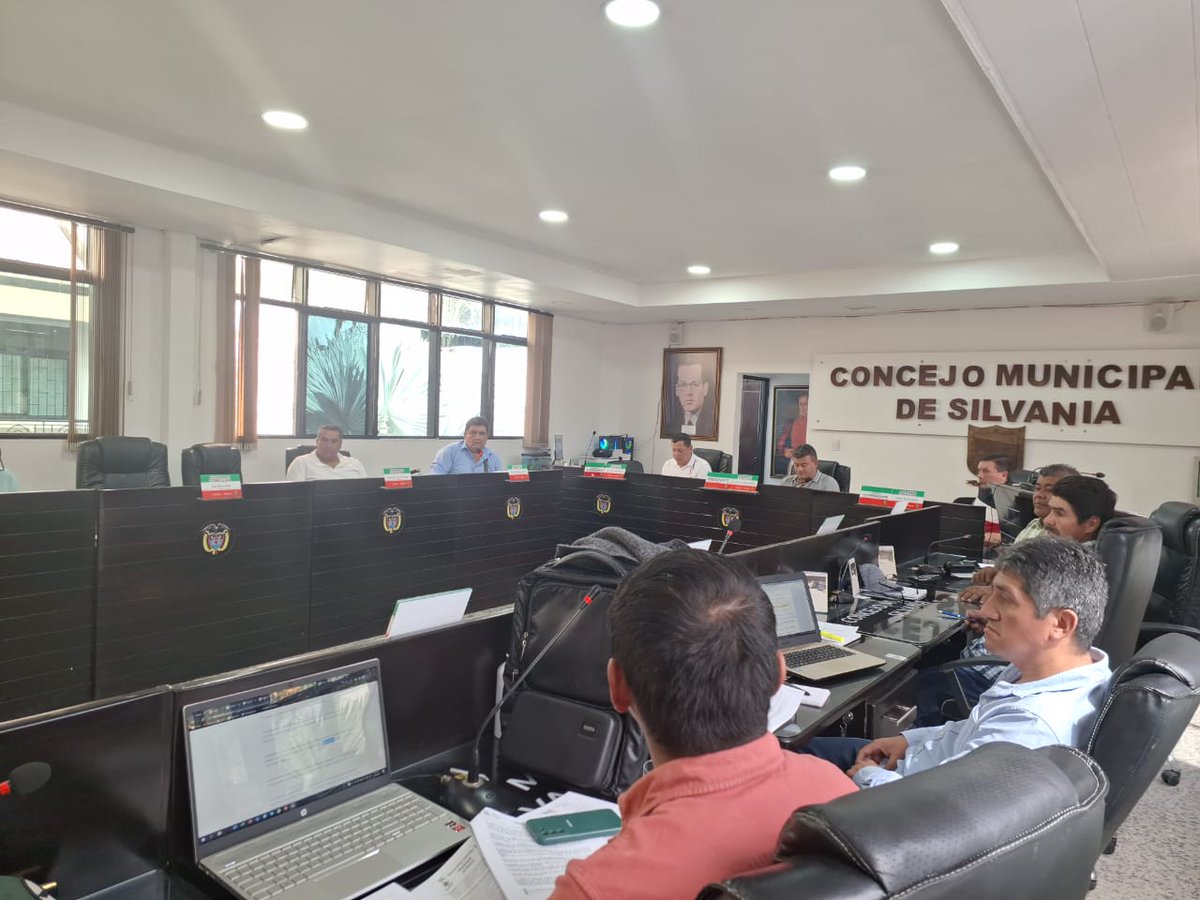 DavidMorenoP1's tweet photo. El día de hoy quiero contarles que el municipio de Silvania, ya cuenta con una política pública de libertad religiosa cultos y conciencia, aprobada por el concejo, se une este documento normativo al ya aprobado para la creación del comité de libertad religiosa cultos y conciencia https://t.co/lMj1AcGhi6