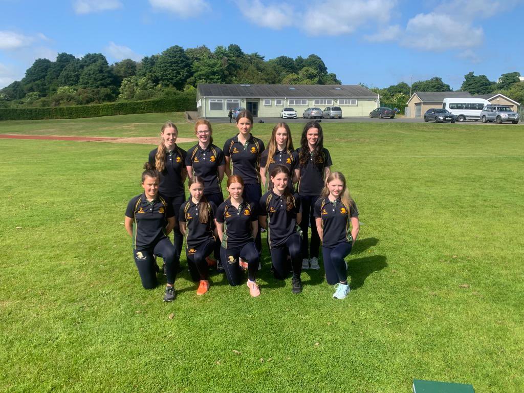 Well done to our U15 girls on their QF win over MCB today! Down High won by 133 runs DHS 168-3 (E Carville 50*, J Wright 28*) MCB 35 all out (N Lowry 4-12, J Wright 2-4) They now play Friends on Thursday in the SF.