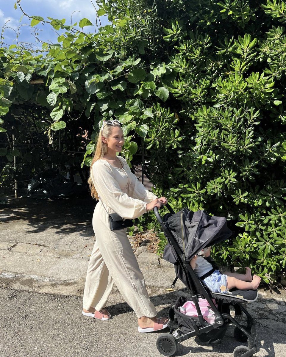 Mood: ☀️☀️☀️

🔎 #Micralite ProFold Stroller: ow.ly/wNSZ50ON3sE

📸: <a href="/chloejay/">chloejay young</a>.uk