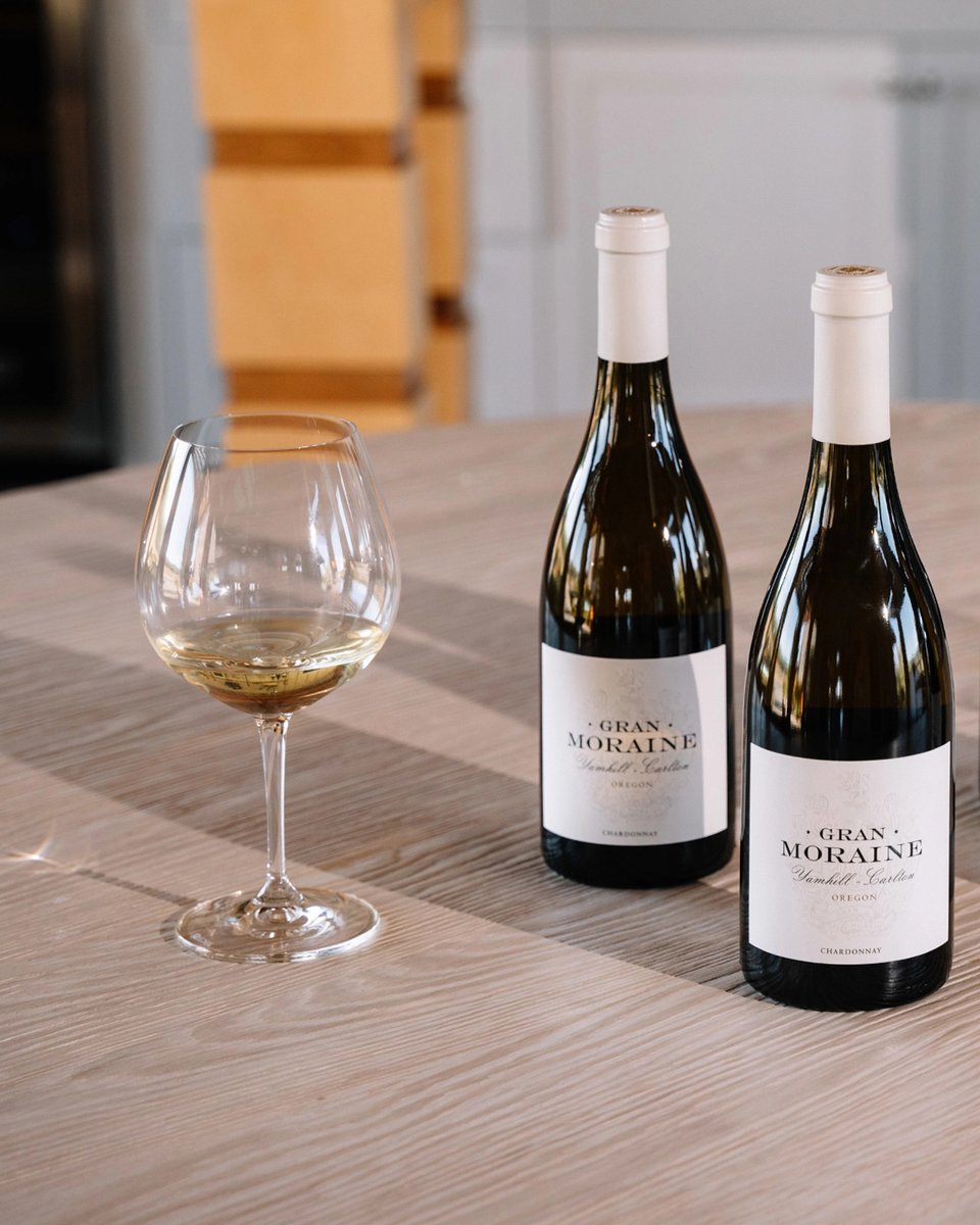 GranMoraine's tweet photo. Our 2020 Yamhill-Carlton Chardonnay is here, light and flowing like an early alpine spring. Sourced from our Estate vineyard, it is a diaphanous work of art. Silky yet structured with our signature through-line of acidity.

Get yours before it's gone: https://t.co/tsonmg6fdM https://t.co/7Qt6Pgg8Ne