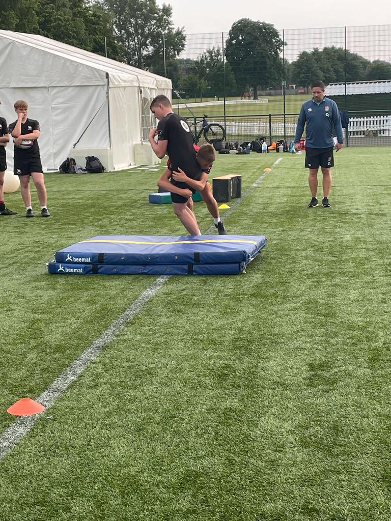 @RFUSWestGameDev (@rfuswestgamedev) on Twitter photo Great #TackleSafe session with 27 participants <a href="/DingleCoombe/">Coombe Dingle</a> tonight with coaches & referees from <a href="/SomersetRFU/">Somerset County RFU</a> and <a href="/GRFUrugby/">#GRFU</a>. Thank you to <a href="/GordanorfcM/">Gordano RFC Minis & Juniors</a> U15s for providing players to showcase ideas👏👏
#tackleheight #ballcarrier #activate <a href="/RFU/">Rugby Football Union</a> <a href="/RFU_GameDev/">RFU Game Development</a> Great #TackleSafe session with 27 participants <a href="/DingleCoombe/">Coombe Dingle</a> tonight with coaches & referees from <a href="/SomersetRFU/">Somerset County RFU</a> and <a href="/GRFUrugby/">#GRFU</a>. Thank you to <a href="/GordanorfcM/">Gordano RFC Minis & Juniors</a> U15s for providing players to showcase ideas👏👏
#tackleheight #ballcarrier #activate <a href="/RFU/">Rugby Football Union</a> <a href="/RFU_GameDev/">RFU Game Development</a>