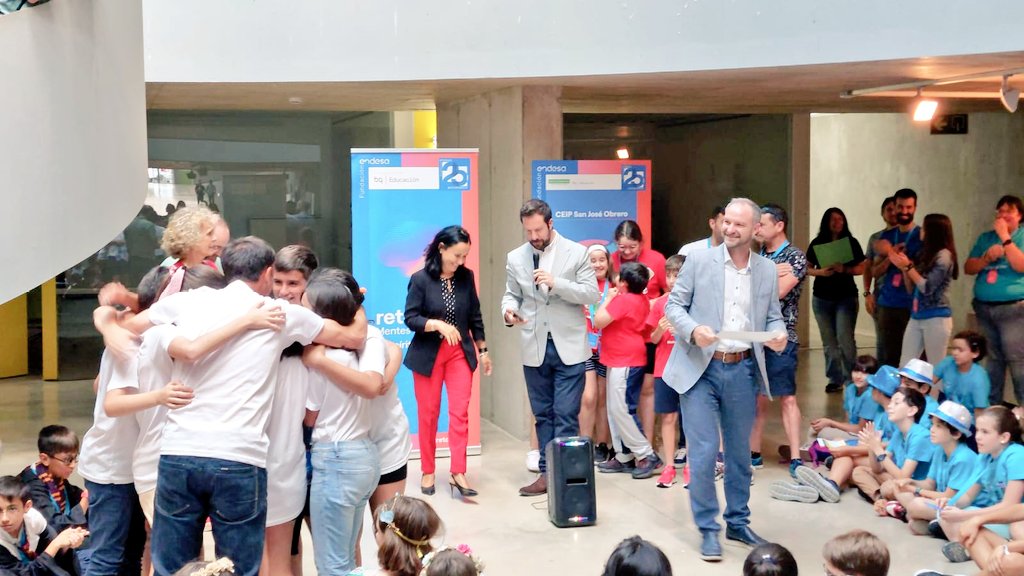 educacionEXT's tweet photo. Un sistema de detección de incendios 🔥 y un mecanismo para potabilizar el agua 🚰 ganan la VIII edición de los premios 🎖 RetoTech en #Extremadura

✅CEIP San José Obrero, Rincón del Obispo
✅CEIP José de Espronceda, Alnendralejo

👉 @FundacionEndesa

🗞 https://t.co/ucThKfy8fw https://t.co/krPBVFuwDt