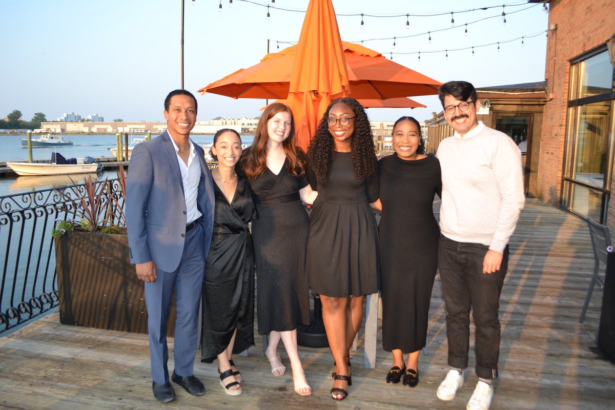 BWHBCHMedPeds's tweet image. This weekend, our program celebrated a beautiful night full of toasts, roasts, introductions to our new interns, and farewells to our outgoing seniors ❤️🥹

#MedPeds #MP4L