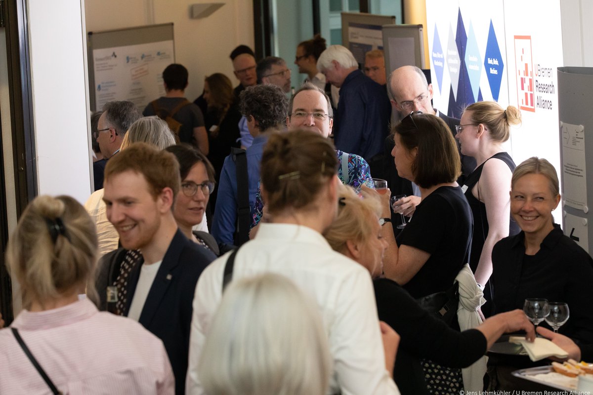 U Bremen Research Alliance (@ubra_hb) on Twitter photo Spannende Poster u. Diskussionen nebst Köstlichkeiten am Vorabend d. Tags d. #Forschungsdaten im @HdW_Bremen. Danke! @UniBremen <a href="/DSC_unibremen/">Data Science Center (@dsc_bremen@wisskomm.social)</a> <a href="/gesis_org/">GESIS @gesisorg.bsky.social</a> @Konsortswd @BIPS_Bremen @awi_de @dfki @dlr_de <a href="/Fraunhofer/">Fraunhofer-Gesellschaft</a> <a href="/LeibnizZMT/">Leibniz Centre for Tropical Marine Research (ZMT)</a> <a href="/MarineMicrobio/">Max Planck Institute for Marine Microbiology</a> IWT #NFDI #Schifffahrtsmuseum #TDFD2023 Spannende Poster u. Diskussionen nebst Köstlichkeiten am Vorabend d. Tags d. #Forschungsdaten im @HdW_Bremen. Danke! @UniBremen <a href="/DSC_unibremen/">Data Science Center (@dsc_bremen@wisskomm.social)</a> <a href="/gesis_org/">GESIS @gesisorg.bsky.social</a> @Konsortswd @BIPS_Bremen @awi_de @dfki @dlr_de <a href="/Fraunhofer/">Fraunhofer-Gesellschaft</a> <a href="/LeibnizZMT/">Leibniz Centre for Tropical Marine Research (ZMT)</a> <a href="/MarineMicrobio/">Max Planck Institute for Marine Microbiology</a> IWT #NFDI #Schifffahrtsmuseum #TDFD2023