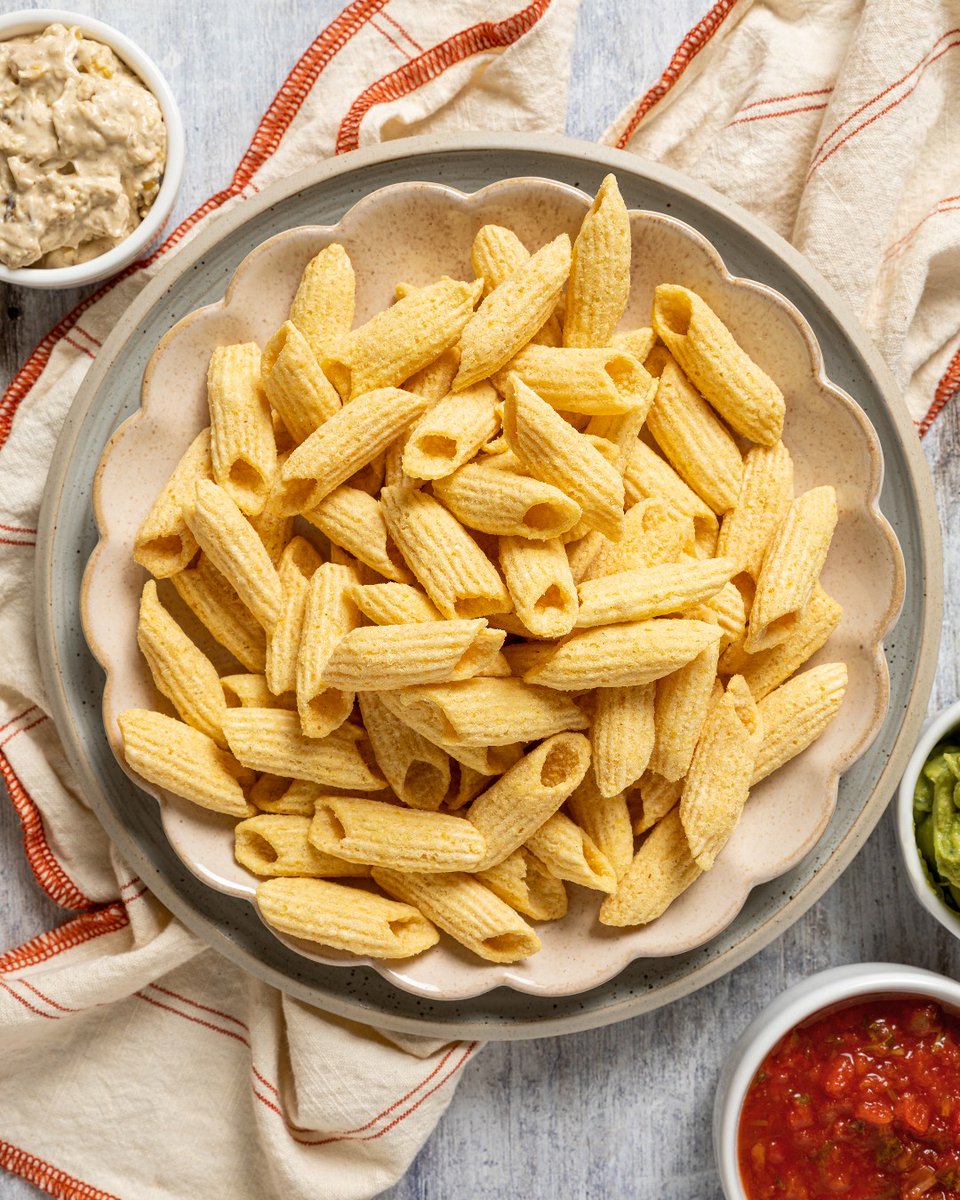 So many dips...and one snack to rule them all.

#pastasnacks #eatpastasnacks #pasta #healthysnack #snack #snackfood #pennestraws #GlutenFree #lentils #whitebean #snackattack #healthysnacking #penne #straws #bigbowl #foreveryone