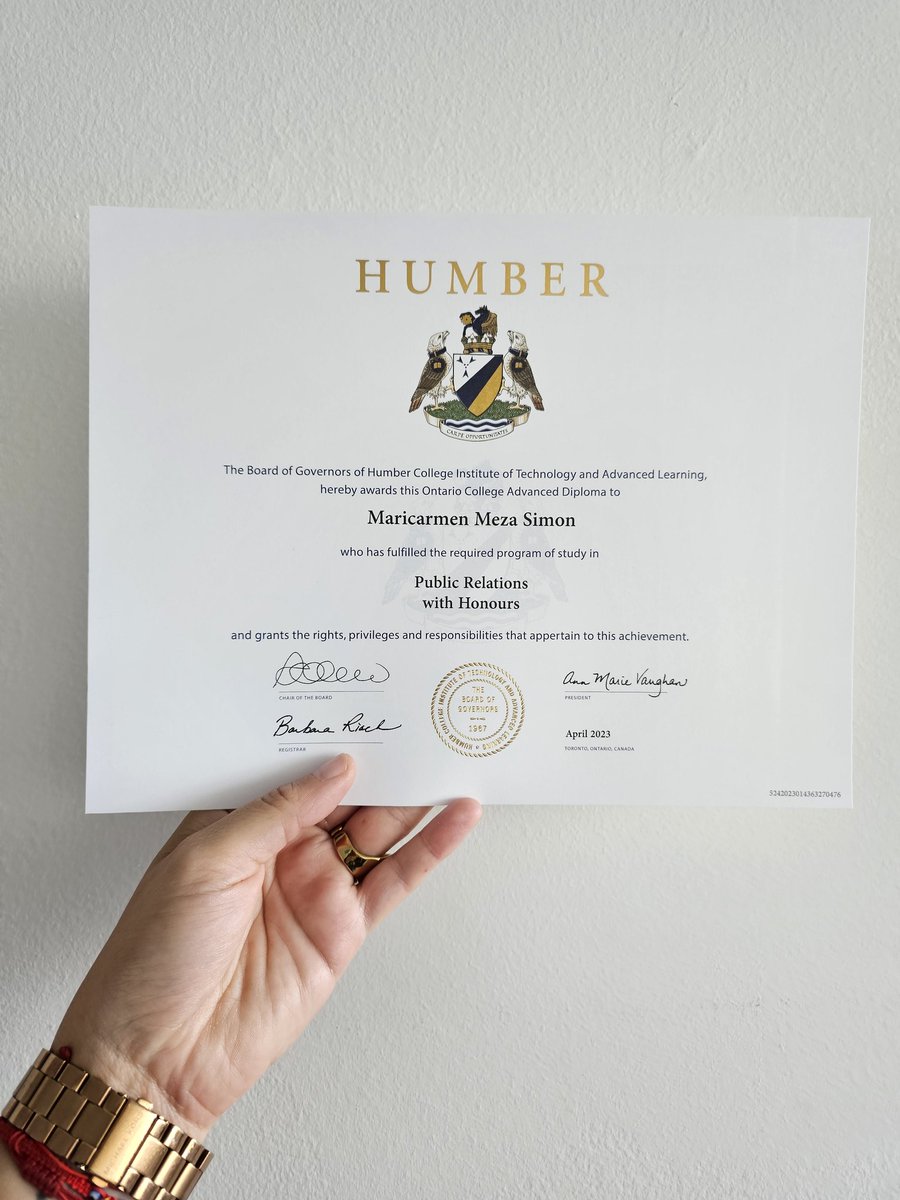 MarikaGaGa's tweet photo. Mexico is in the house! 🇲🇽❤️
#humbergrad #humberPR https://t.co/WhK2Qp6M9U