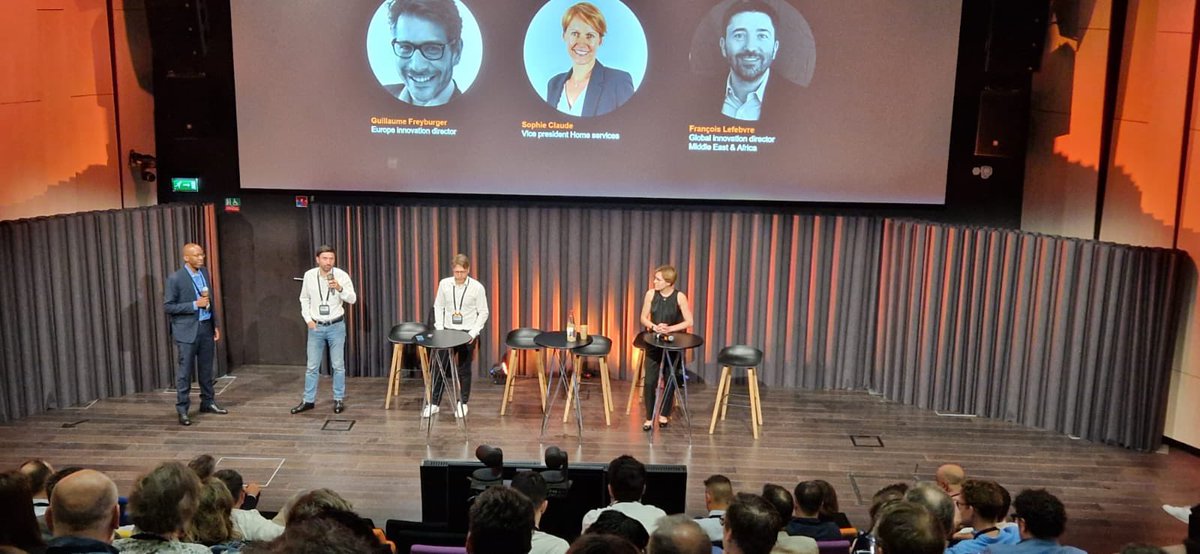 Karinedussert's tweet photo. #LeadTheFuture_ 
Happy to welcome European and MEA teams to work TOGETHER : Co-innovation is the key to unlock value and monetise our infrastructure and networks #5G #fiber #gigabit networks #GenAI @mno_jl @jerome_henique @SurugiuOlga @mariusz_gatza @jducarroz @Liudmila_Climoc https://t.co/zrobA0v1Lh