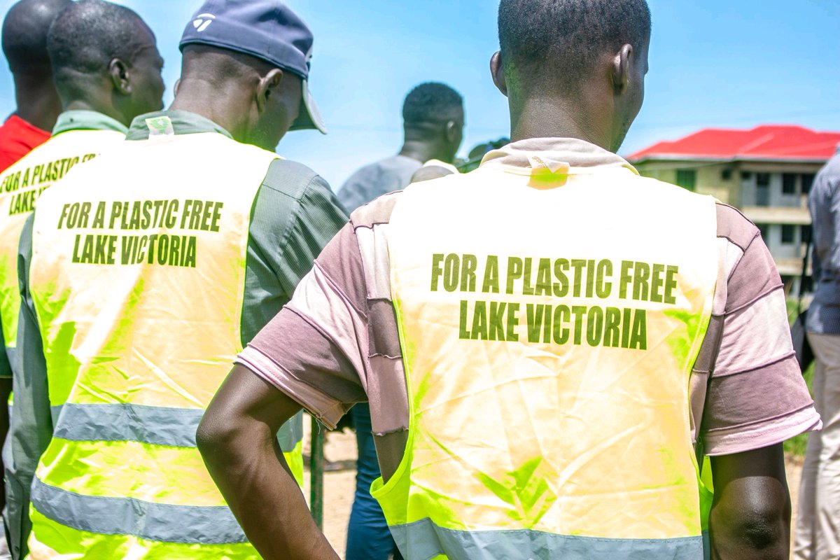 Studies of the plastics’ endless existence paint a toxic picture: At every stage, from production, transportation, use, disposal, plastic pollution threatens human health on a global scale #EndPlasticPollution @WilliamsRuto @PlaneteerHQ @PlasticsBeyond @SwedeninKE @Stockholm50_Ke