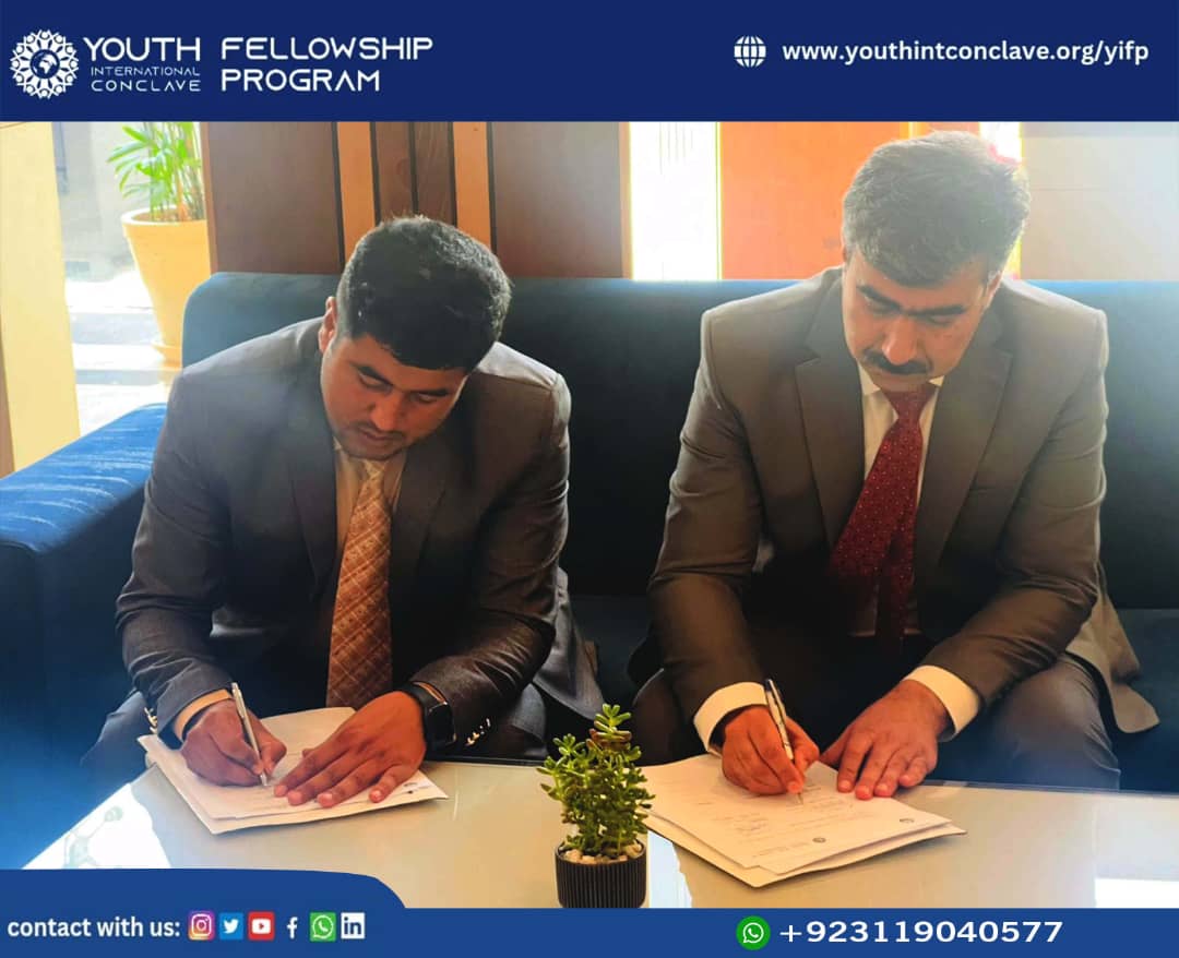 youthinconclave's tweet photo. Exciting news! President Engr Umar Farooq Gul of Youth International Conclave has successfully signed an MOU at Mir Chakar Khan Rind University Sibi, led by Prof. Dr. Syed Mushtaq Ahmed Shah, the esteemed Vice-Chancellor. 
#FellowshipOpportunities #MOUAgreement https://t.co/3vnVN0ph2h