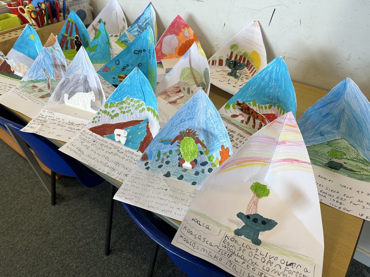 Our finished trioramas 👏🏻 they did so well 🤩 <a href="/NiddrieMillPS/">Niddrie Mill</a>