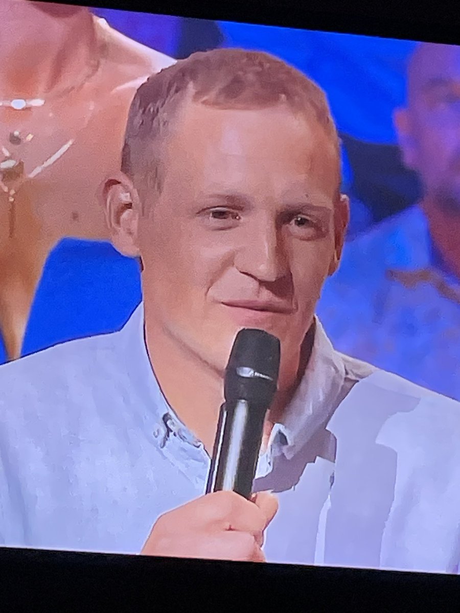 cduuupropre's tweet photo. Mdrrrr oh Gilles il a perdu 15 ans la #kohlanta #KohLantaLeFeuSacré https://t.co/KBC46Gi9vt