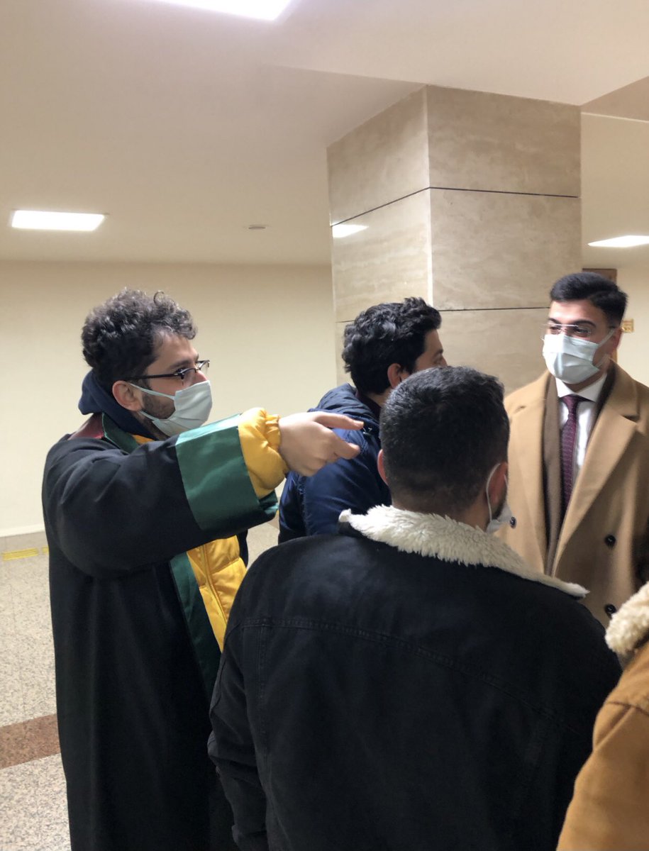lpcebeci's tweet photo. @fefeka31 Avukatınıza tüm gerçekleri anlatın ki size daha iyi bir yalan bulsun https://t.co/xgVImmGTfz