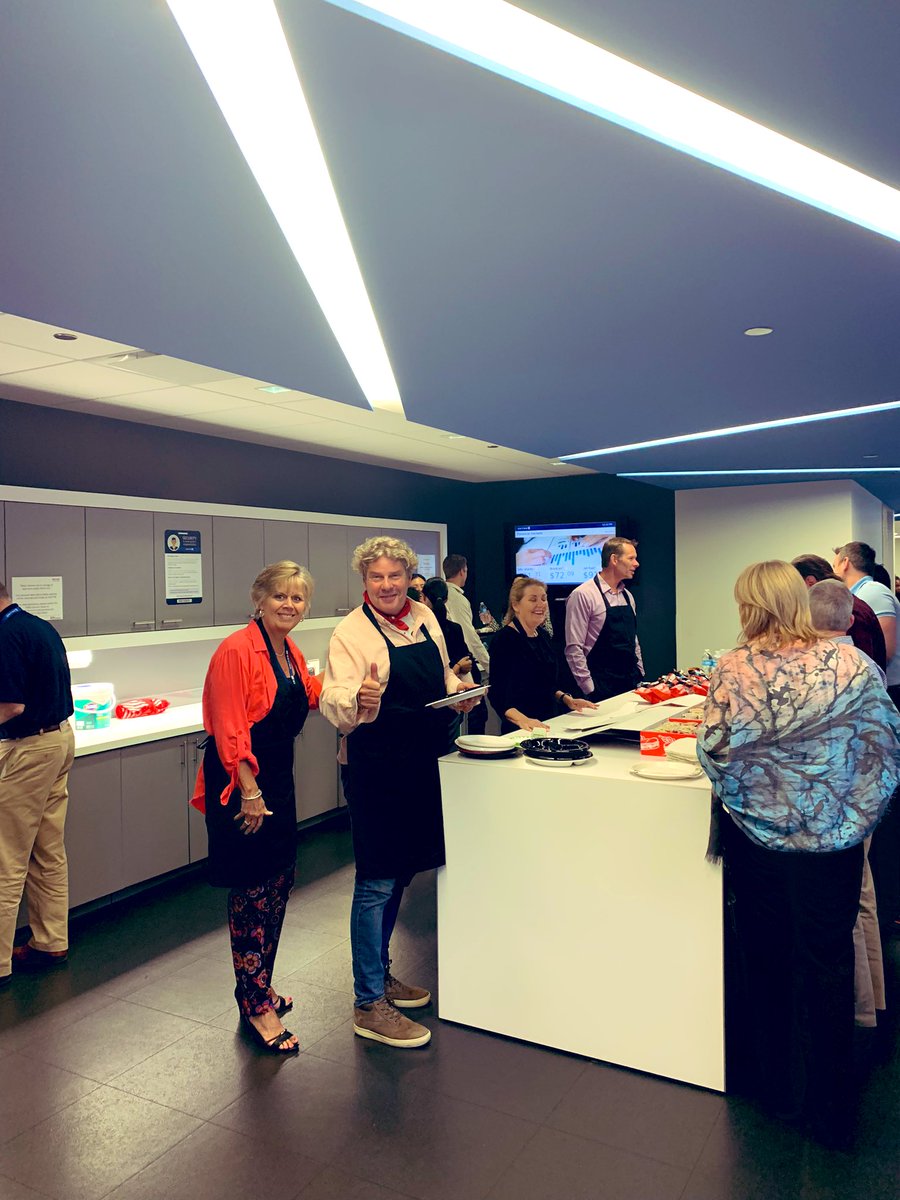 Sonja Ilic (@sonja308) on Twitter photo Cargo leadership in action! Serving lunch for the CSC based employees <a href="/weareunited/">We Are United</a> #united #cargo Cargo leadership in action! Serving lunch for the CSC based employees <a href="/weareunited/">We Are United</a> #united #cargo