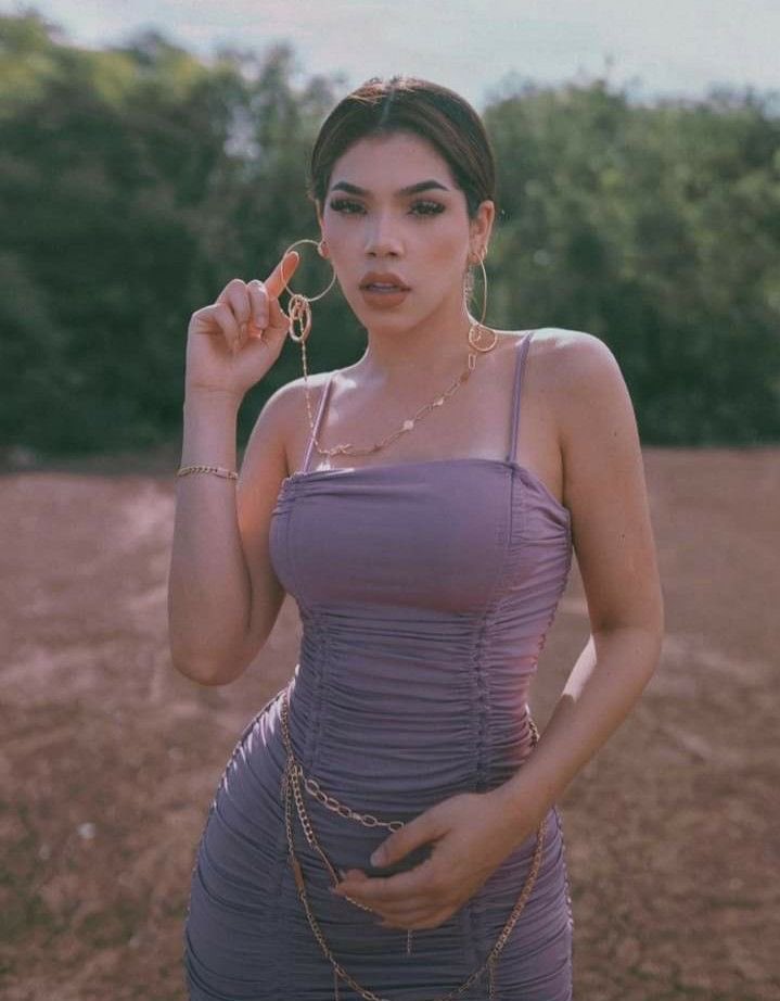 cnnxion's tweet photo. 🇲🇽 | REINA DE MÉXICO! Kenia OS (5) es, por lejos, la artista femenina mexicana con más nominaciones (individuales y musicales) en los Premios Juventud, por encima de Danna Paola, Kim Loaiza y las nominaciones por sus noviazgos (4) https://t.co/L1ZiAYLN60