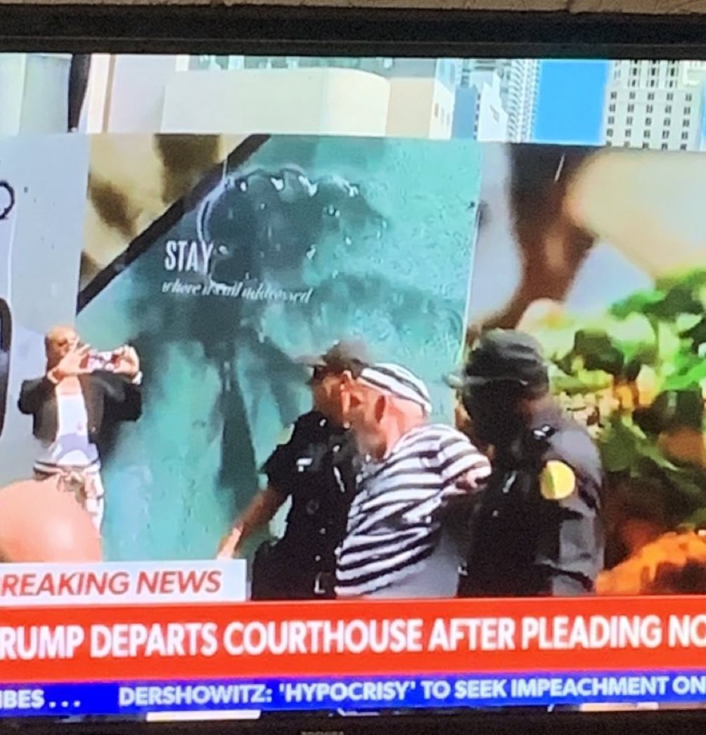 Crazy Leftist in pinstripes who has been harassing peaceful Trump supporters at the Miami courthouse today was just arrested for jumping in front of President Trump’s motorcade

The only justified arrest of the day!