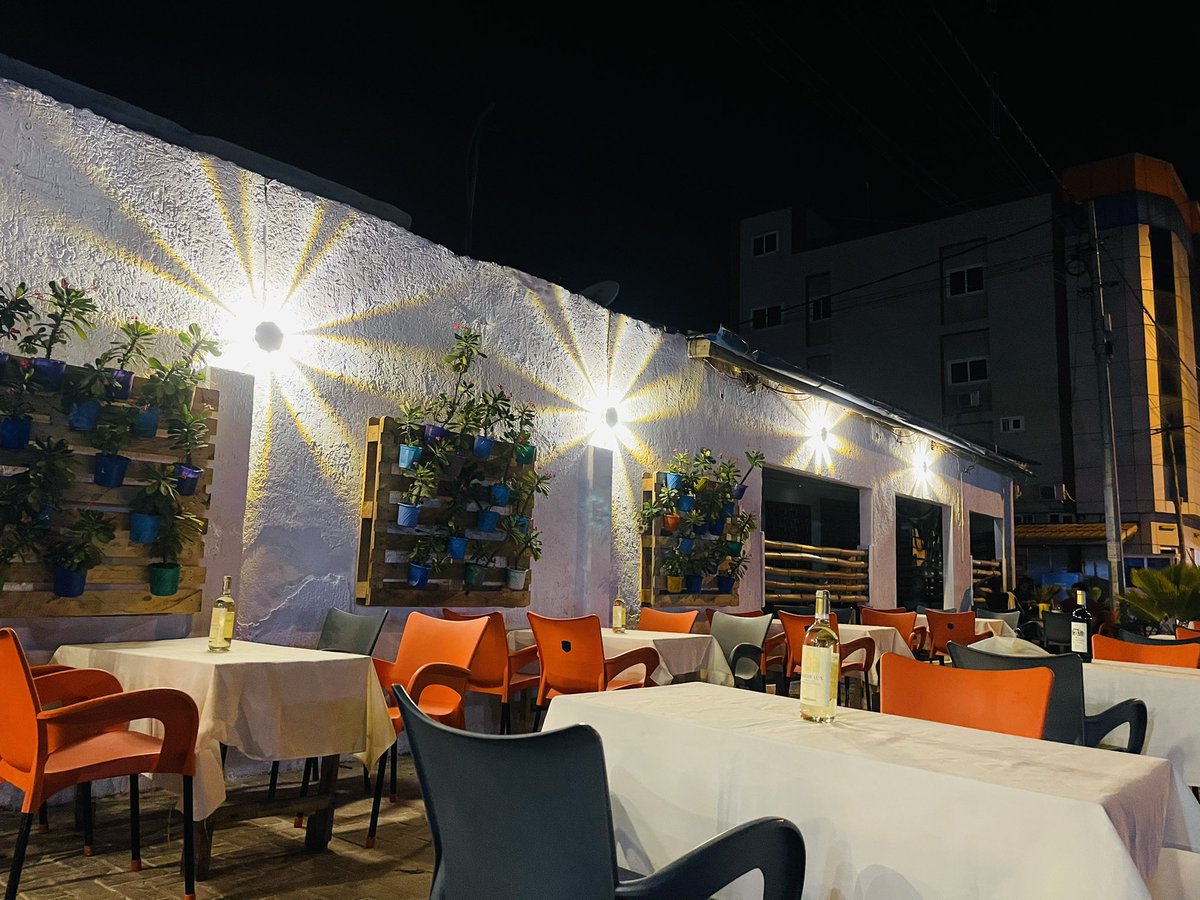 Ezazozo (@afealik) on Twitter photo 