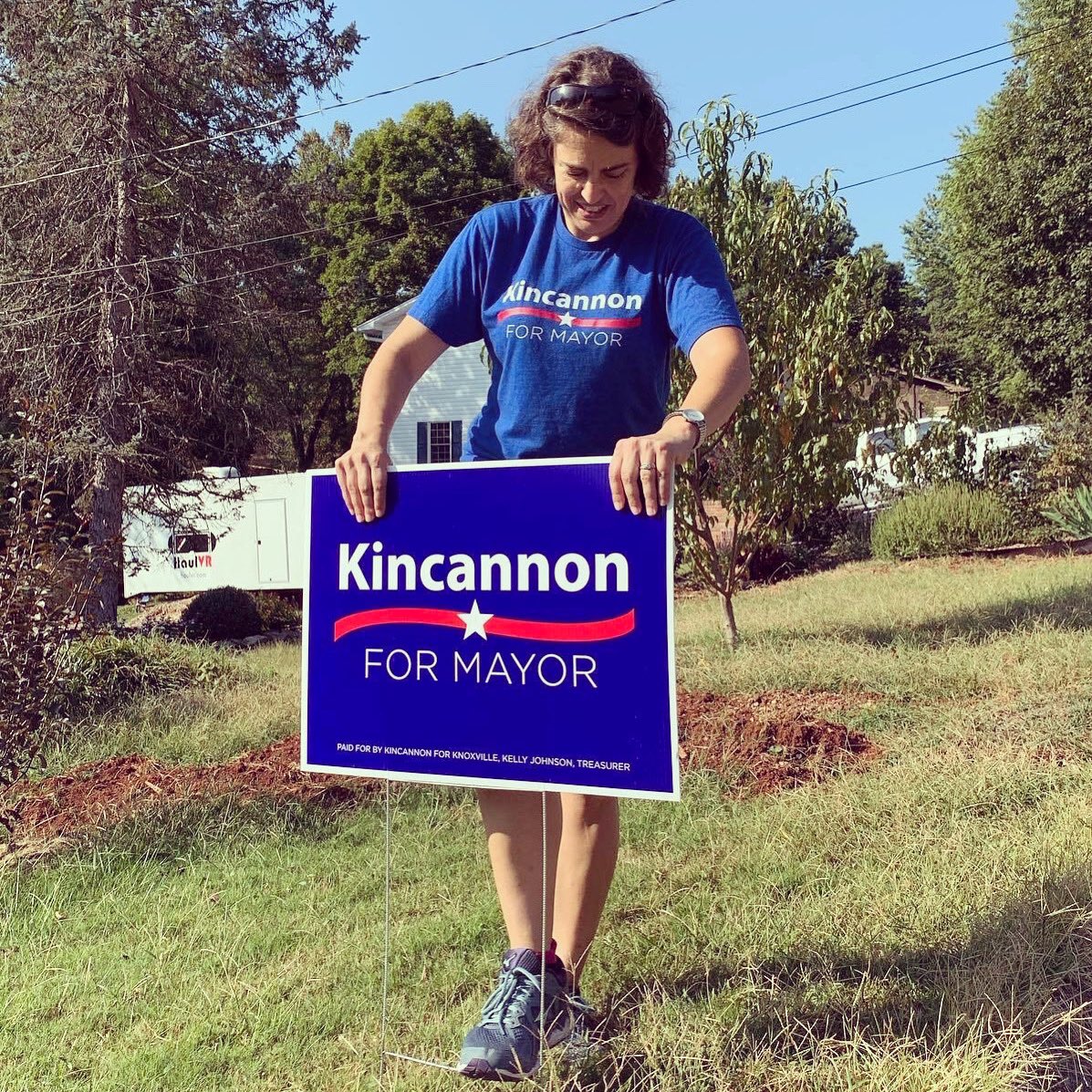 Spruce up your lawn &amp; show your support with a spiffy #kincannonformayor yard sign!  Request in the comments or through the link in the bio &amp; we will happily deliver!