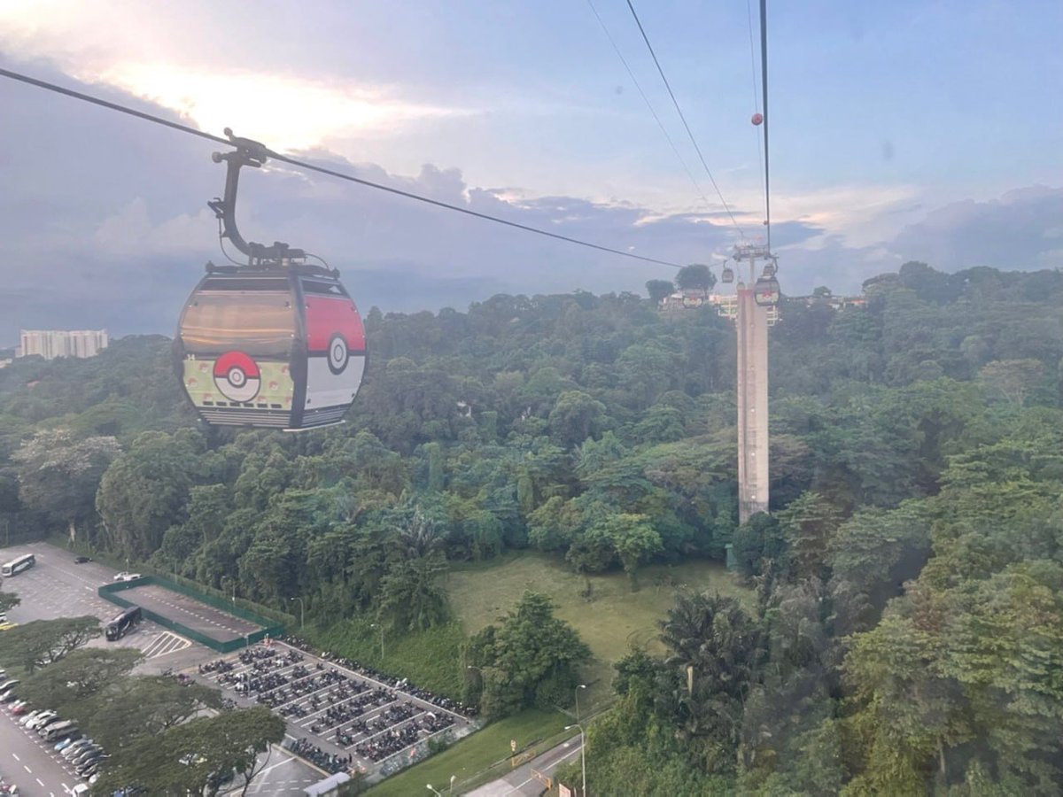 #Sentosa #cablecar 😵😵