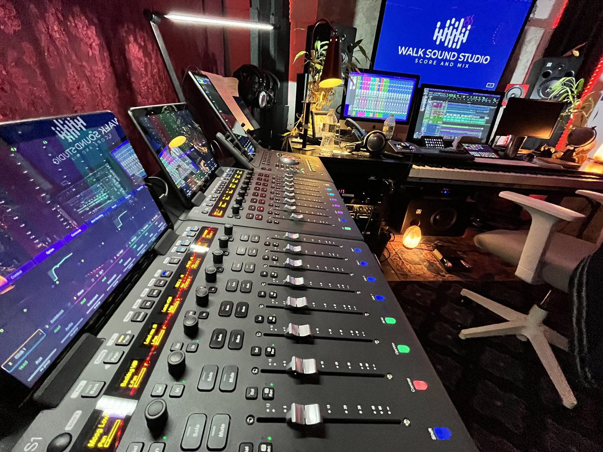 IamAntRodriguez's tweet photo. Part 1 of Sonia Polak editing session for her new record “Come to Me” almost ready for mixing. #soniapolak #anthonyrodriguez #musicproduction #avids1 #aviddock #avidprotools #walksoundstudio #fyp #seemystudio #studiosession #ukartist #singer #songwriter https://t.co/ZJYXIRk5CG