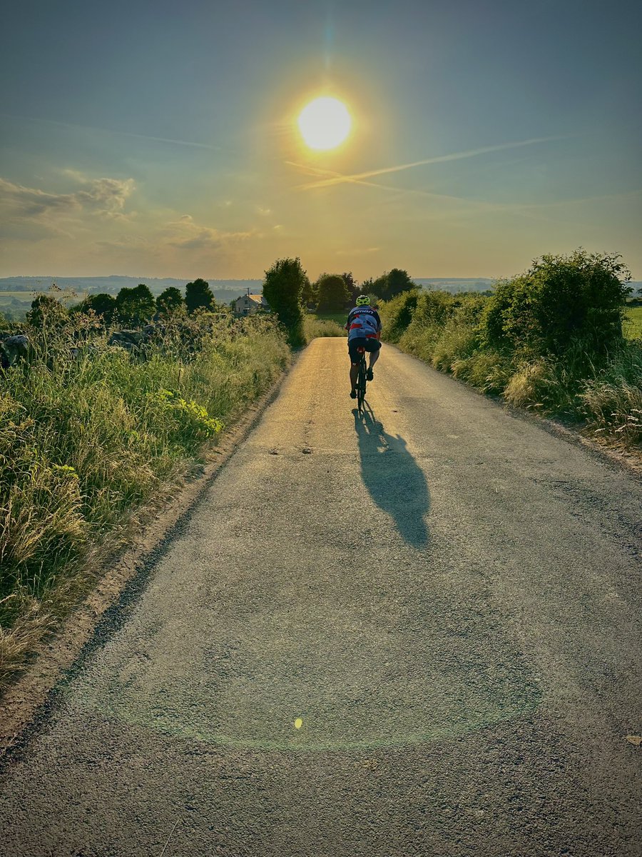 Andrew Davies (@andrew_aka_mrd) on Twitter photo I don’t think there’s anything better than riding my bike on a glorious summers evening… tell me I’m wrong…
Photo credit : the truly amazing <a href="/lakelandsocial/">lakelandsocial</a>
#cycling <a href="/CUBEBikesUK/">CUBEBikesUK</a> <a href="/gmbntweet/">Global MTB Network</a> I don’t think there’s anything better than riding my bike on a glorious summers evening… tell me I’m wrong…
Photo credit : the truly amazing <a href="/lakelandsocial/">lakelandsocial</a>
#cycling <a href="/CUBEBikesUK/">CUBEBikesUK</a> <a href="/gmbntweet/">Global MTB Network</a>