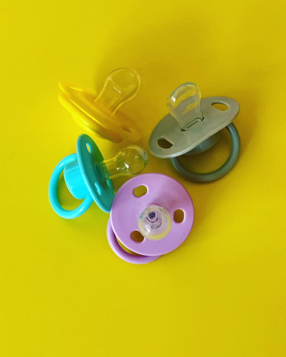Toolkit Tuesday 💛
Today I want to share with a ‘Dummy’
There are so many names for it, these are just a few…Dummy
Soother, Binky, Doedi
Doedoe, Pacifier
Comforter
What do you call it?
 #playtherapy #playtherapist #pru #children #primary #secondary #SEMH #developmentaltrauma