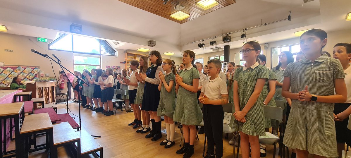 StRonansPS1's tweet photo. Today we had our Annual Leavers Service... thank you to Decon Gerry, parents/guardians, our brilliant staff and our fantastic pupils.....
@newrycathedral @NewryDominican @ArchbishopEamon https://t.co/gezbUM6wsR