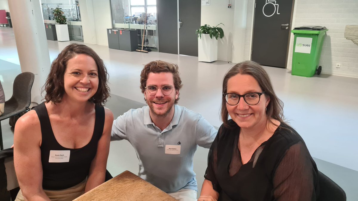 Geweldige netwerkbijeenkomst van de <a href="/AlliantieGV/">Gezondheidsvaardig</a> vandaag! Met keynote van <a href="/PharmEducator/">Rose Nash</a> (die online komt!) over health literacy op scholen (HealthLit4Kids), inspirerende breakout sessies, en heerlijke energie en enthousiasme bij de aanwezige 'health literacy champions'