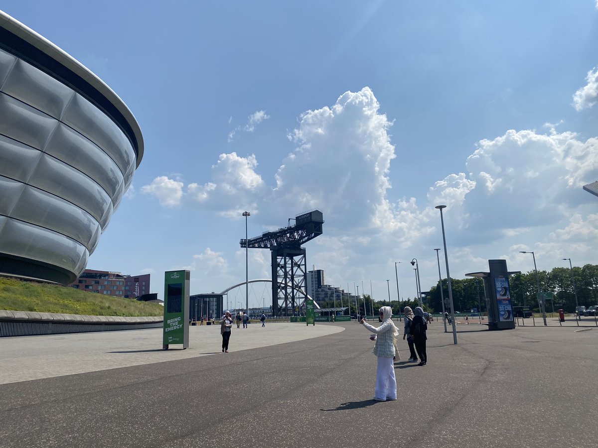 b_whittle's tweet image. Fun few days in (sunny) Glasgow at #ESHG2023 - great experience for my first conference!