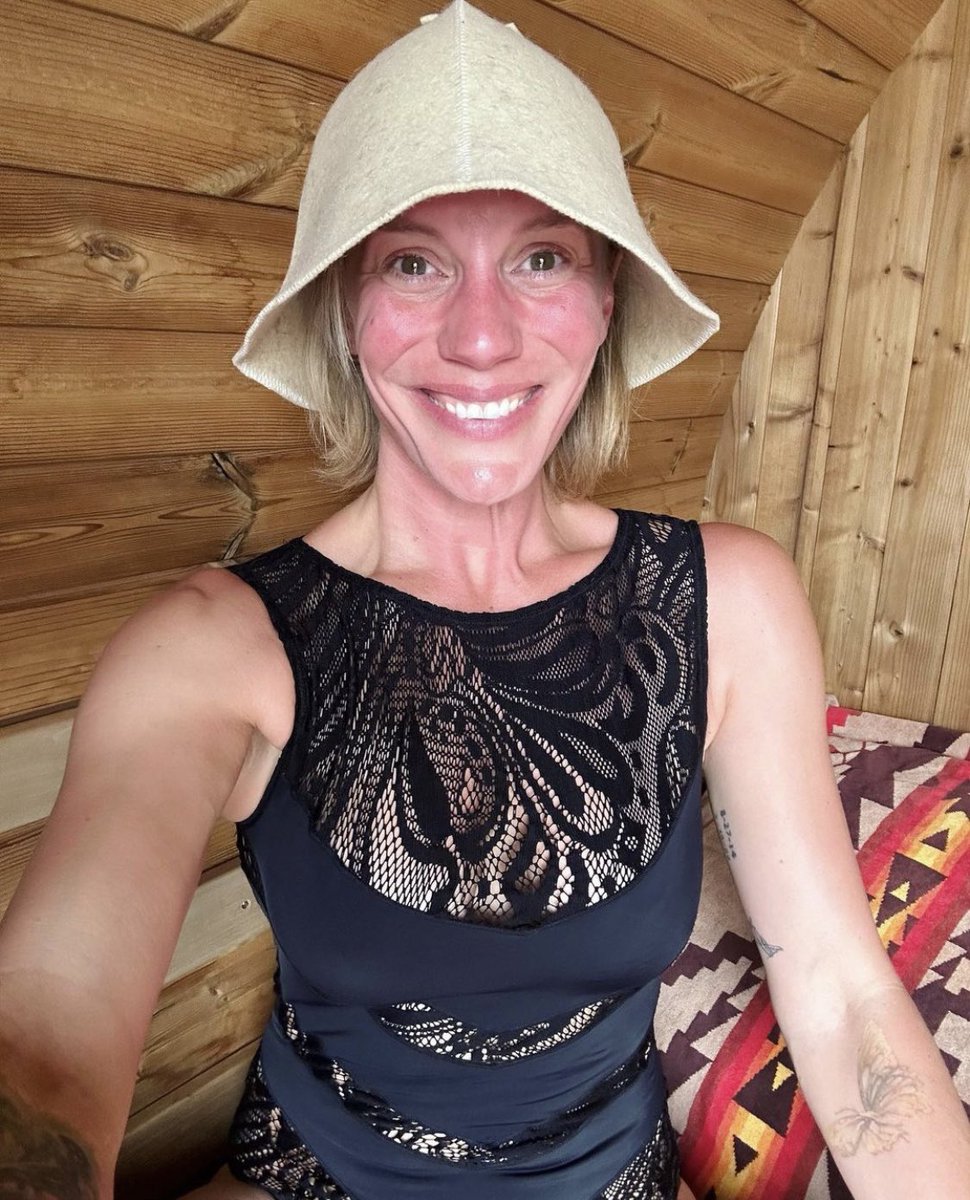 accurateind's tweet image. We love seeing how much @kateesackhoff is enjoying her home sauna and cold plunge tub! ☺️
