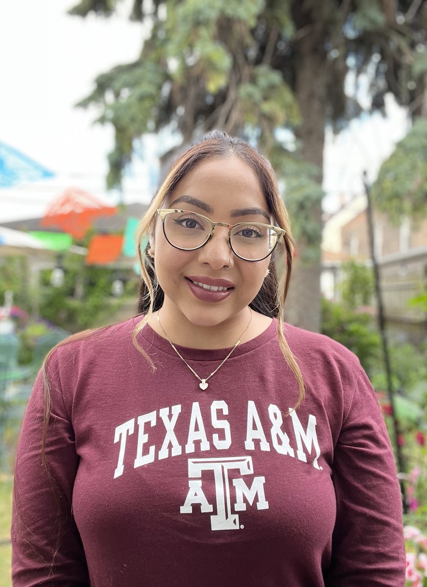 Friends/Amix! I am excited to share that this fall, I'll be joining the faculty in the Department of Teaching, Learning, and Culture at Texas A&M University as an Assistant Professor of Latinx Studies in Ed!  @tamu_tlac @sehdtamu 1/5