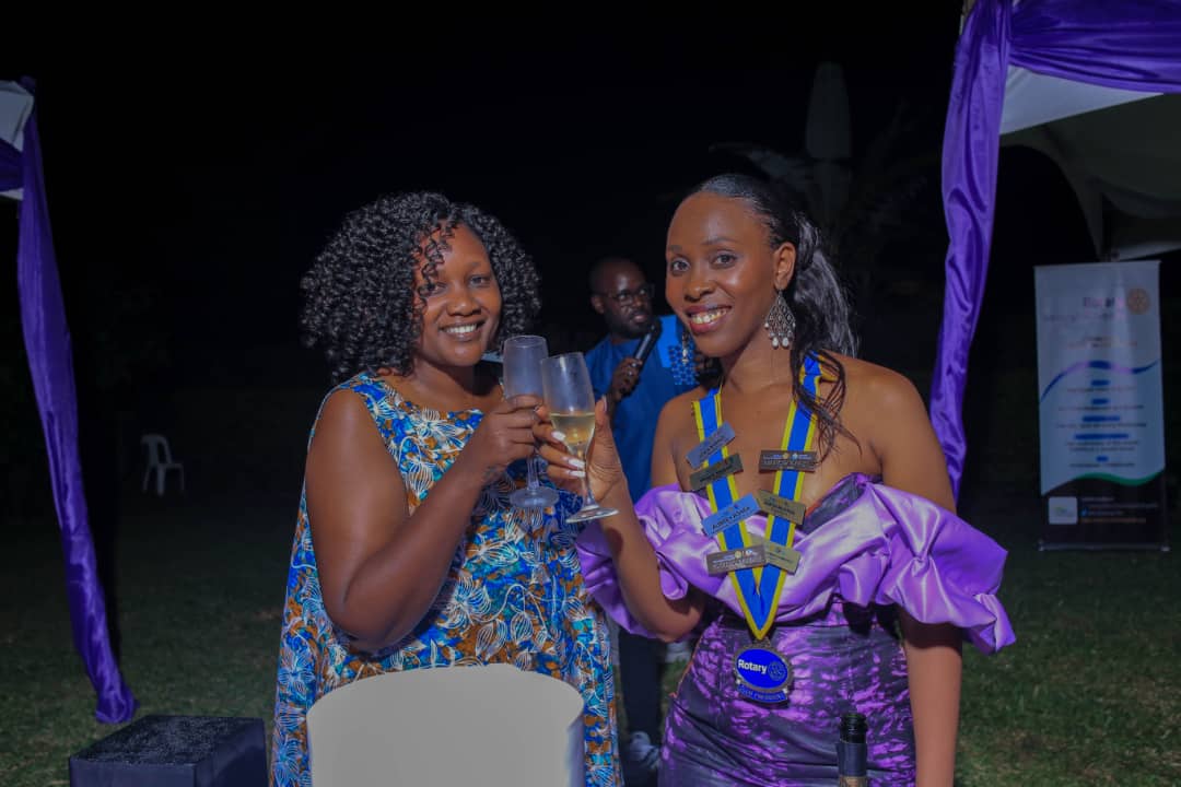 RCTLuzira's tweet photo. #NewProfilePic
Left: Amazing President @Joan_Nyanzi
Right: Hope Creator President @toro_belle
#Tiders https://t.co/SRVRb5uCrk