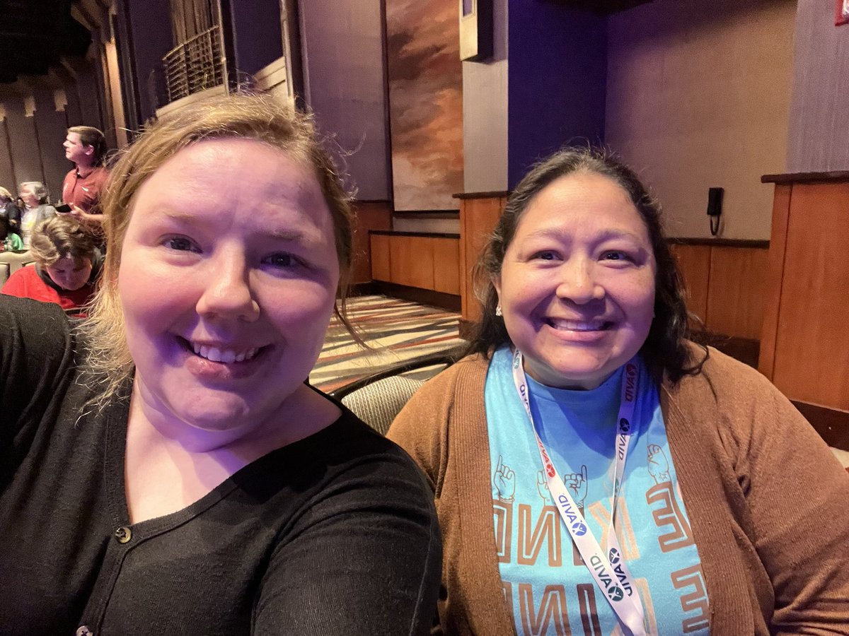 MsMacedoClass's tweet image. 🦁💙 RL Turner takes on #AVID4Possibility @AVID4College