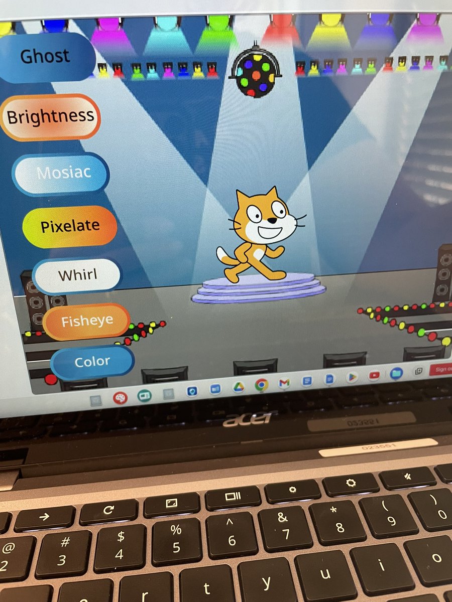 Jennifer Houlette tweet media