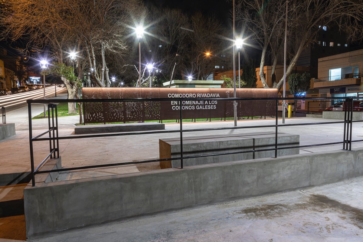 ✨ ¡Transformamos el Monumento a los Colonos Galeses!✨

✔ Mejoramos la accesibilidad para personas con disminución motriz y visual.
✔ Colocamos nueva luminaria, mobiliario urbano y veredas.
✔ Generamos un nuevo espacio para la recreación.

¿Viste cómo quedó? 😍