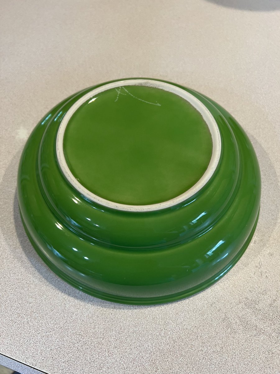 I just broke a beloved piece of my #Fiestaware. It’s not vintage — I purchased it at the outlet in Newell probably 15 years ago. Does anyone know the name of this bowl style? It’s 8 1/2” in diameter. I’d love to be able to search for a replacement. #HomerLaughlin