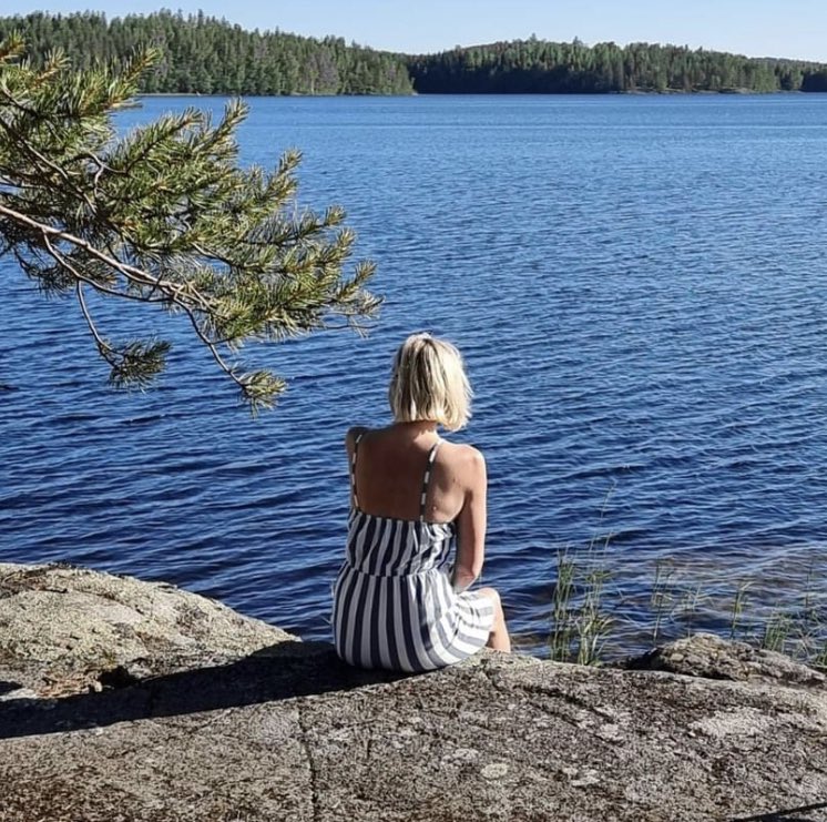 Lappi ja Saimaa ovat tänäkin kesänä vahvasti läsnä. Suomen kesää ei vain voita mikään💙🇫🇮. #mökkielämää #kotimaanmatkailu #nautitaankesästä