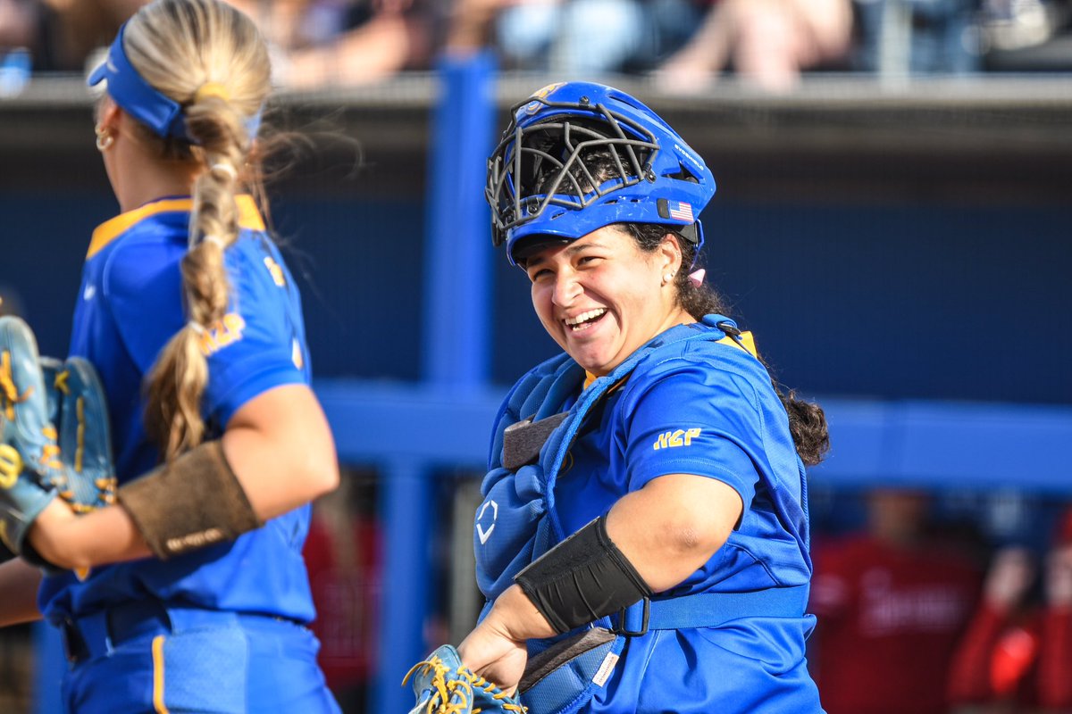 Pitt_SB's tweet photo. Love this game ๐๐
#WorldSoftballDay https://t.co/Kt5SrrW8cM