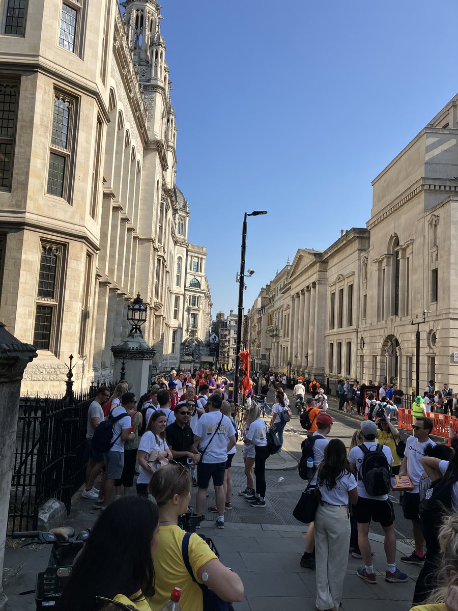 joelsonUK's tweet photo. All set for the #londonlegalwalk! https://t.co/Sp4pkiH314