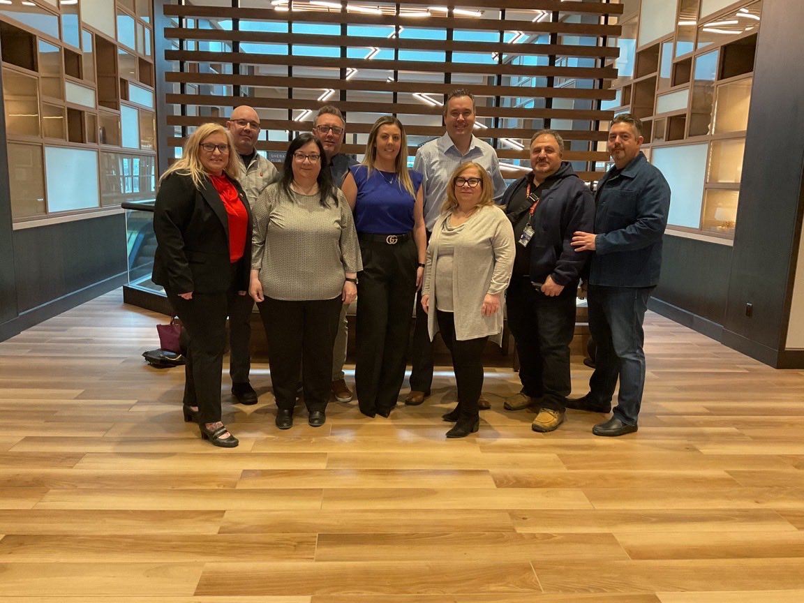 Unifor2002's tweet photo. #Unifor and #GTAA reached a new tentative agreement on June 12, 2023. Ratification meetings and voting on the new agreement will take place in Toronto, on June 14 &amp; 15.  
#unifor2002 #canlab #unifor #solidarity https://t.co/LFZkW0PJvO